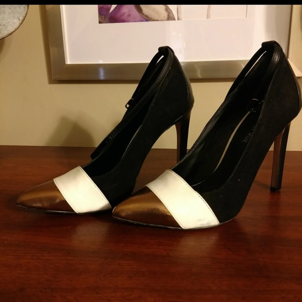 Isabella Rue Multicolor Ankle Strap Heels Size 9.5